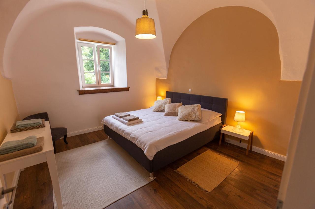 Pferdegut Schloss Treffen Apartments Gortschach  Dış mekan fotoğraf