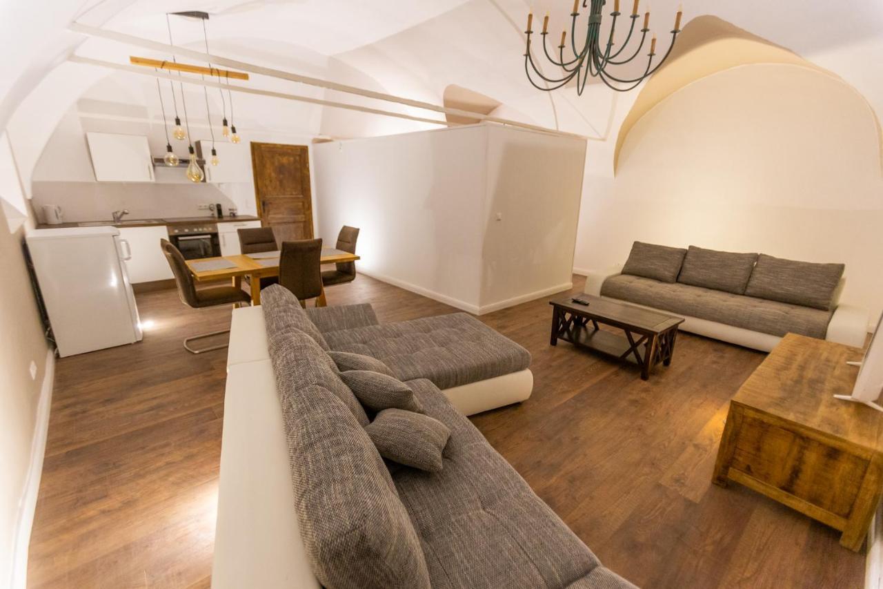Pferdegut Schloss Treffen Apartments Gortschach  Dış mekan fotoğraf