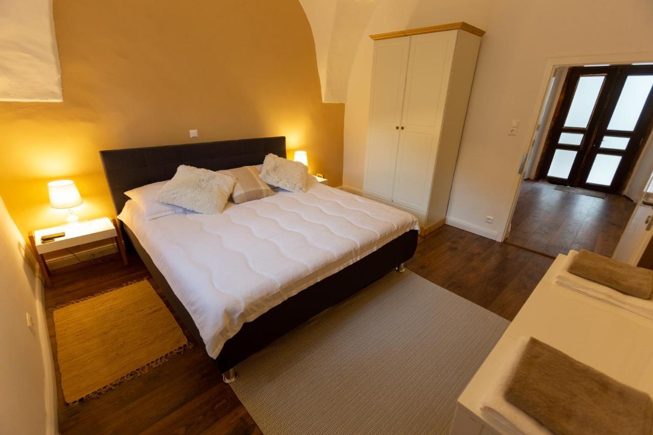 Pferdegut Schloss Treffen Apartments Gortschach  Dış mekan fotoğraf