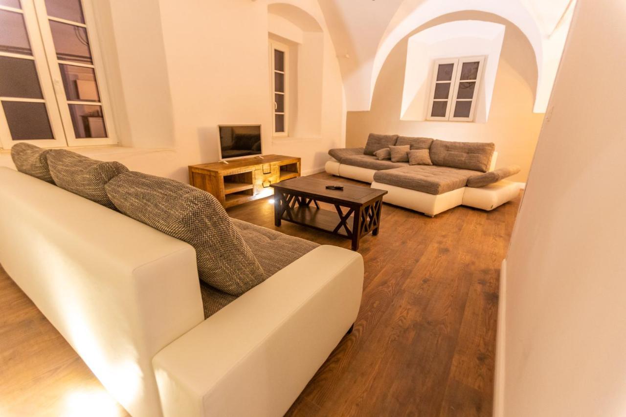 Pferdegut Schloss Treffen Apartments Gortschach  Dış mekan fotoğraf