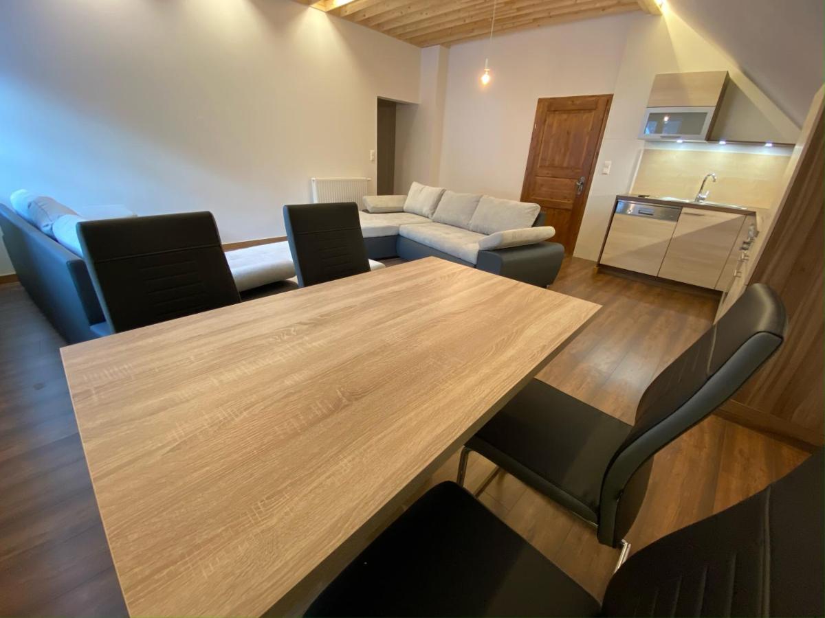 Pferdegut Schloss Treffen Apartments Gortschach  Dış mekan fotoğraf